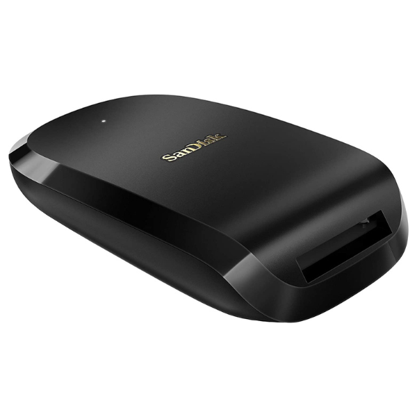 SanDisk Extreme PRO CFexpress Card Reader - مستعمل