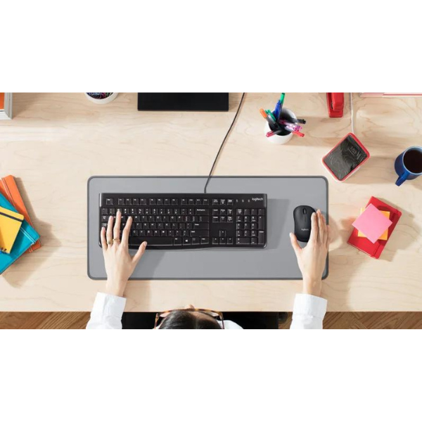 Logitech K120 USB Standard Computer Keyboard - علبة مفتوحة